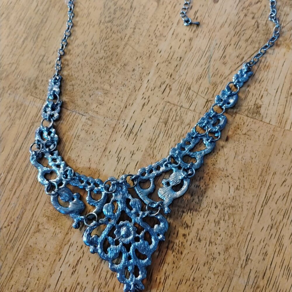 Gothic Style Statement Necklace - image 3